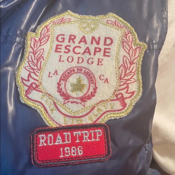 Victoria Secret Pink Puffer Vest - Picture 9 of 11